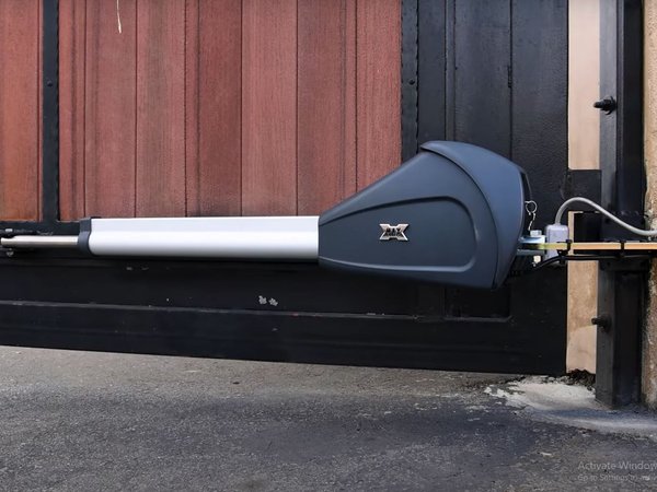 Heavy-Use Actuator Style Swing Gate -- $7,000